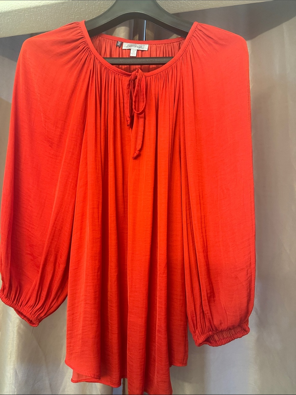 Jennifer Lopez Red Flowing Peasant Tunic